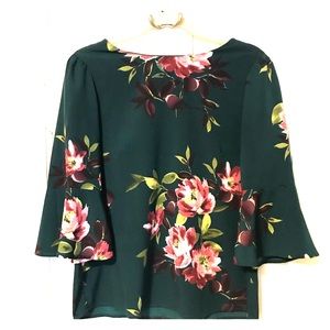 Floral 3/4 sleeve blouse